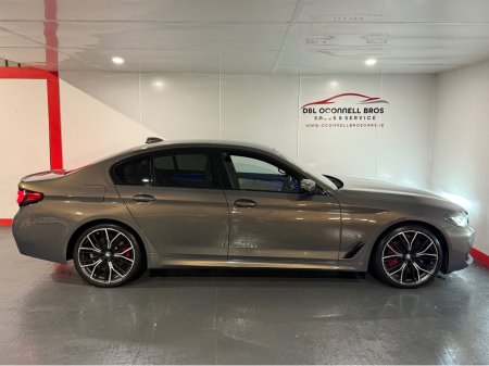 2023 BMW 5 Series - thumbnail 14