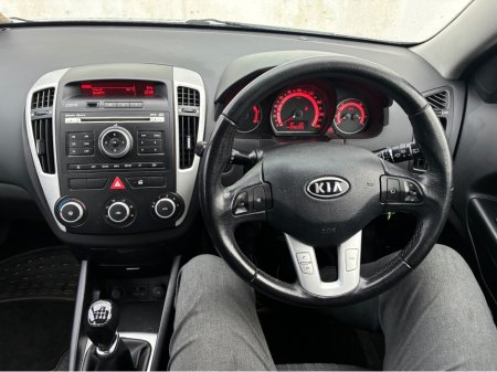 2010 Kia Ceed 1.6 D TX ISG 5DR €1,250 thumbnail