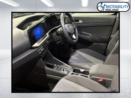 2025 Ford Tourneo Connect Wheelchair Accessible €41,995 thumbnail