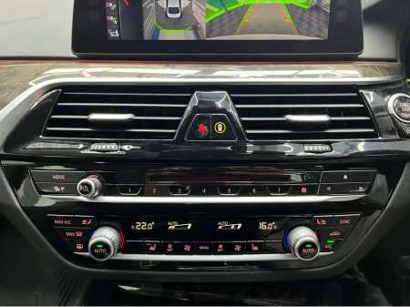 2017 BMW 5 Series - thumbnail 25