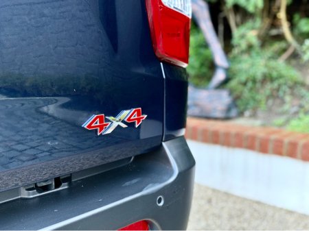 2023 Ssangyong Musso 2.2 DSL AT P/T 4WD 4DR A €33,950 thumbnail