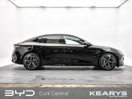 2024 BYD Seal 82.5kWh Excellence 4WD €42,888 thumbnail