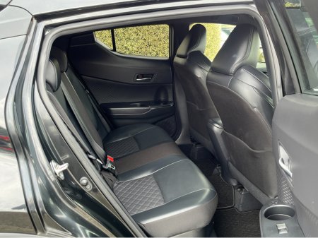 2021 Toyota C-HR - thumbnail 8