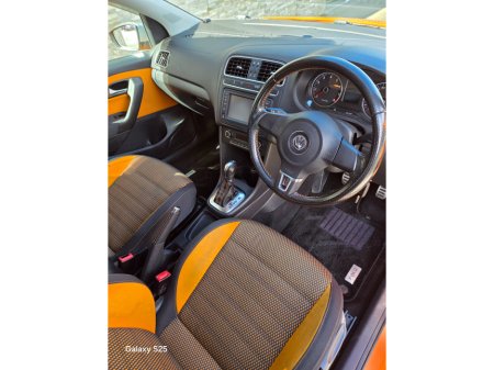 2012 Volkswagen Polo - thumbnail 12