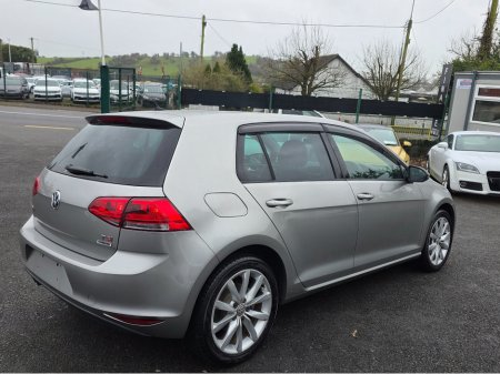 2017 Volkswagen Golf LEATHER BLACK SEATS 1.4 HIGHLINE EDITION -REVERSE CAMERA  - CARPLAY - ANDROID AUTO- BLIND SPOT REAR TRAFFIC ASSIST - DISCOVER PRO - €16,950 thumbnail