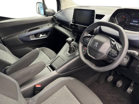 2023 Peugeot Rifter - thumbnail 6