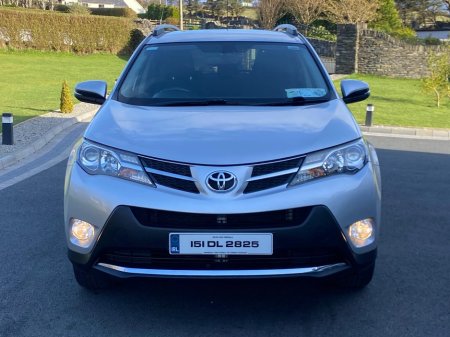 2015 Toyota Rav4 - thumbnail 3