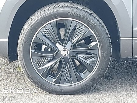 2023 Skoda Karoq SPORT 2.0TDI 115HP €36,950 thumbnail