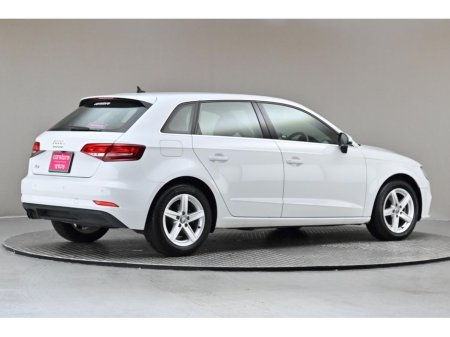 2019 Audi A3 - thumbnail 10