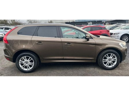 2015 Volvo XC60 - view 4