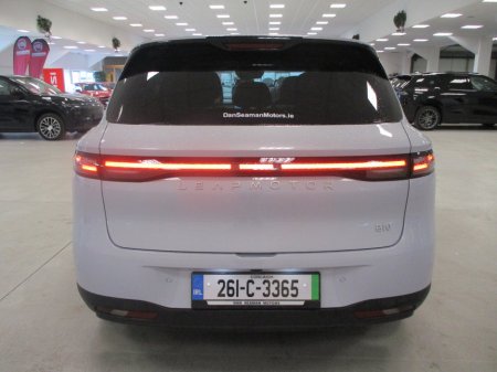 2026 Leapmotor B10 - thumbnail 6