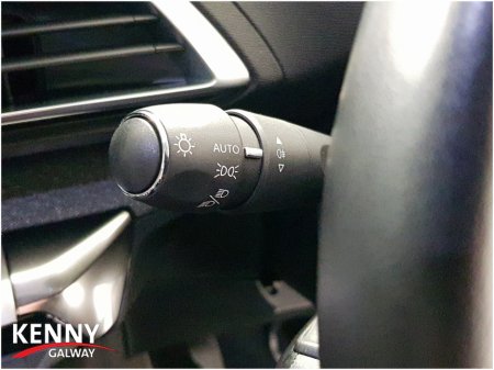 2021 Peugeot 3008 - thumbnail 24