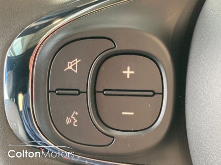 2025 Fiat 500 Dolce Vita 1.0i MHEV (ONLY 4,000KMS) €21,450 thumbnail