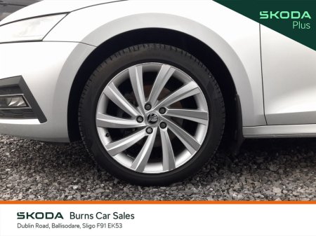 2024 Skoda Octavia - thumbnail 9