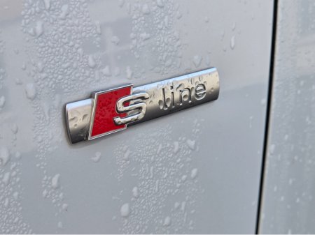 2018 Audi Q2 Audi Q2 S-Line Automatic €21,950 thumbnail