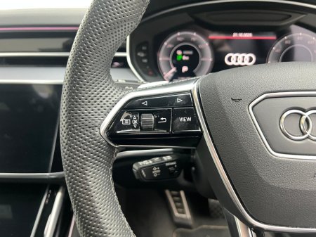 2023 Audi A8 S LINE 60 TFSI E 3.0 QUATTRO €65,990 thumbnail