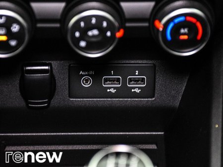 2022 Renault Clio - thumbnail 26