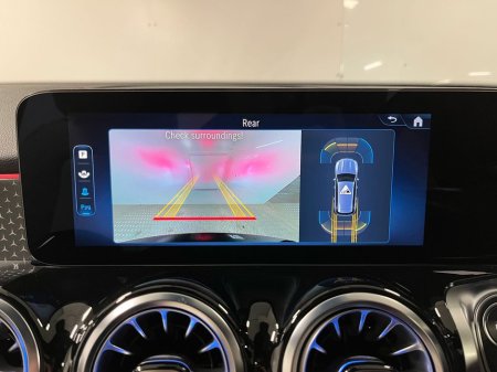 2025 Mercedes-Benz GLB - thumbnail 15