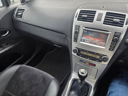 2015 Toyota Avensis - thumbnail 10