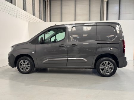 2023 Peugeot Partner - photo 2