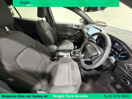 2023 Ford Focus - thumbnail 14