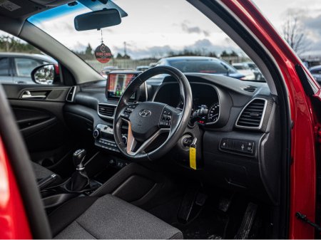 2019 Hyundai Tucson 192 Tucson Comfort Plus 1.6d/Irish/1yr warranty €17,888 thumbnail