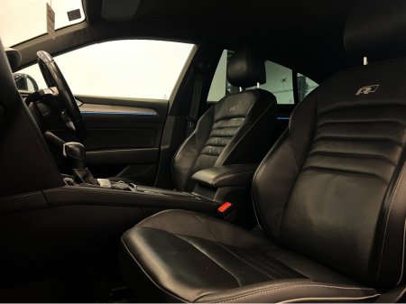 2019 Volkswagen Arteon 2.0 TDI R LINE 150PS 4DR A AUTO €27,950 thumbnail