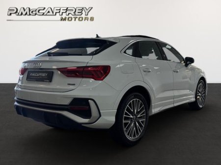 2021 Audi Q3 - thumbnail 5