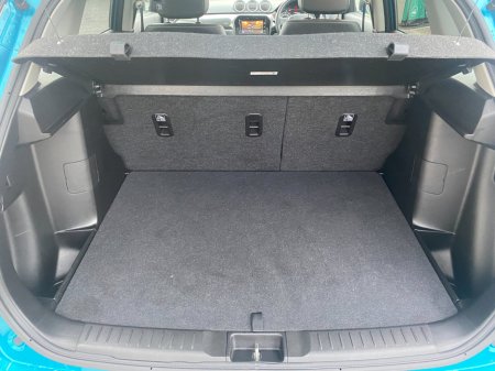 2024 Suzuki Vitara 1.4 Hybrid SZ5 MT €28,950 thumbnail