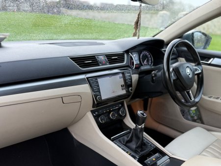 2017 Skoda Superb 2.0 TDI 150bhp Style €12,900 thumbnail