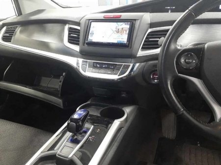 2015 Honda Jade - thumbnail 4