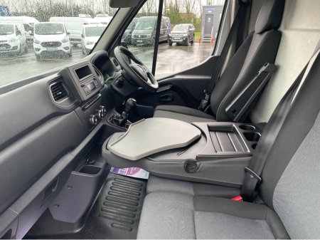 2023 Renault Master 2023 RENAULT MASTER BUSINESS PLUS thumbnail