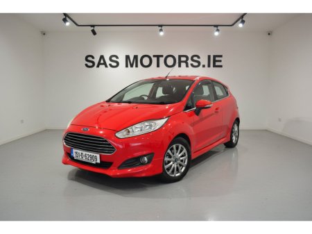 2015 Ford Fiesta - thumbnail 1