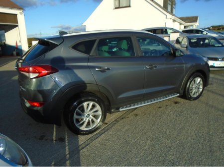 2017 Hyundai Tucson 1.7 EXECUTIVE 5DR €15,600 thumbnail