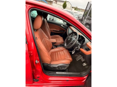 2016 Alfa Romeo Giulietta 1.4TB 120hp Giulietta €9,500 thumbnail