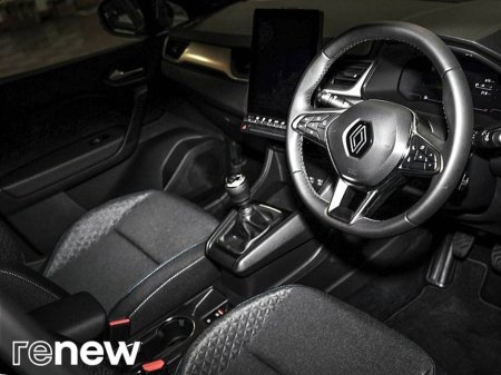 2023 Renault Captur Evolution TCe 90 MY23 €22,990 thumbnail