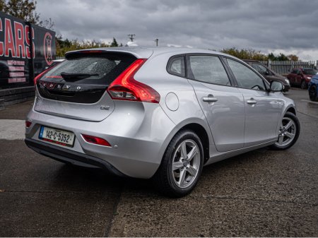 2014 Volvo V40 142 Volvo V40 1.6d/Belt done/FSH/Warranty €8,888