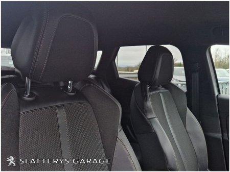 2024 Peugeot 3008 1.5 BlueHDi 130bhp Auto 6.4 GT €35,995 thumbnail