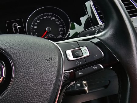 2017 Volkswagen Golf 1.4 HIGHLINE EDITION ALCANTARA SEATS REVERSING CAMERA - SIMI DEALER - LOW ROAD TAX BAND €16,750 thumbnail