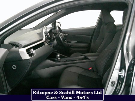 2020 Toyota C-HR - thumbnail 12