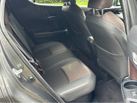 2018 Toyota C-HR - thumbnail 13