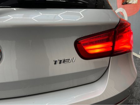 2016 BMW 1 Series - view 3