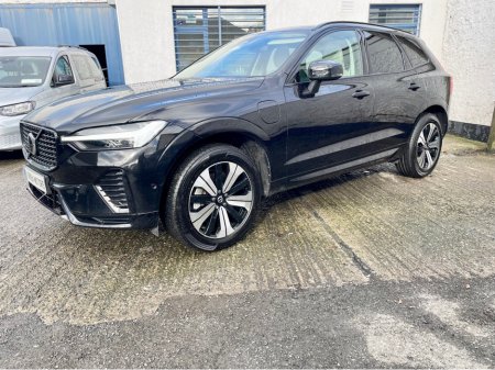 2023 Volvo XC60 T6 RECHARGE PHEV PLUS DARK AWD AUTO 5DR €39,995 thumbnail
