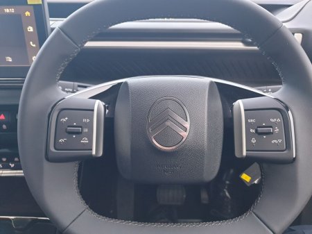 2026 Citroen C3 Aircross New Citroen e-C3 Aircross 54kw 400KMs Range €29,995 thumbnail