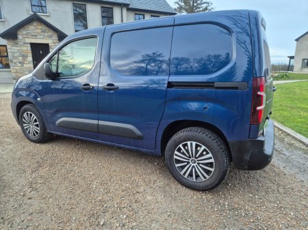 2020 Peugeot Partner - thumbnail 5