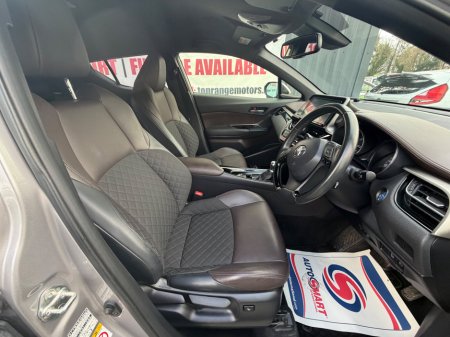 2018 Toyota C-HR 1.8 HYBRID LUNA €18,900 thumbnail