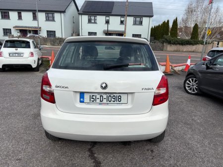 2015 Skoda Fabia - thumbnail 8