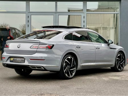 2024 Volkswagen Arteon R-LINE 2.0 TDI MANUAL 6SPEED FWD 150HP 5DR €44,950 thumbnail