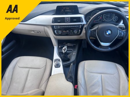 2015 BMW 3 Series 2015 BMW 318i PETROL SE CREAM LEATHER €10,950 thumbnail