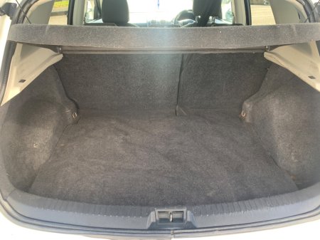 2012 Nissan Qashqai - thumbnail 7